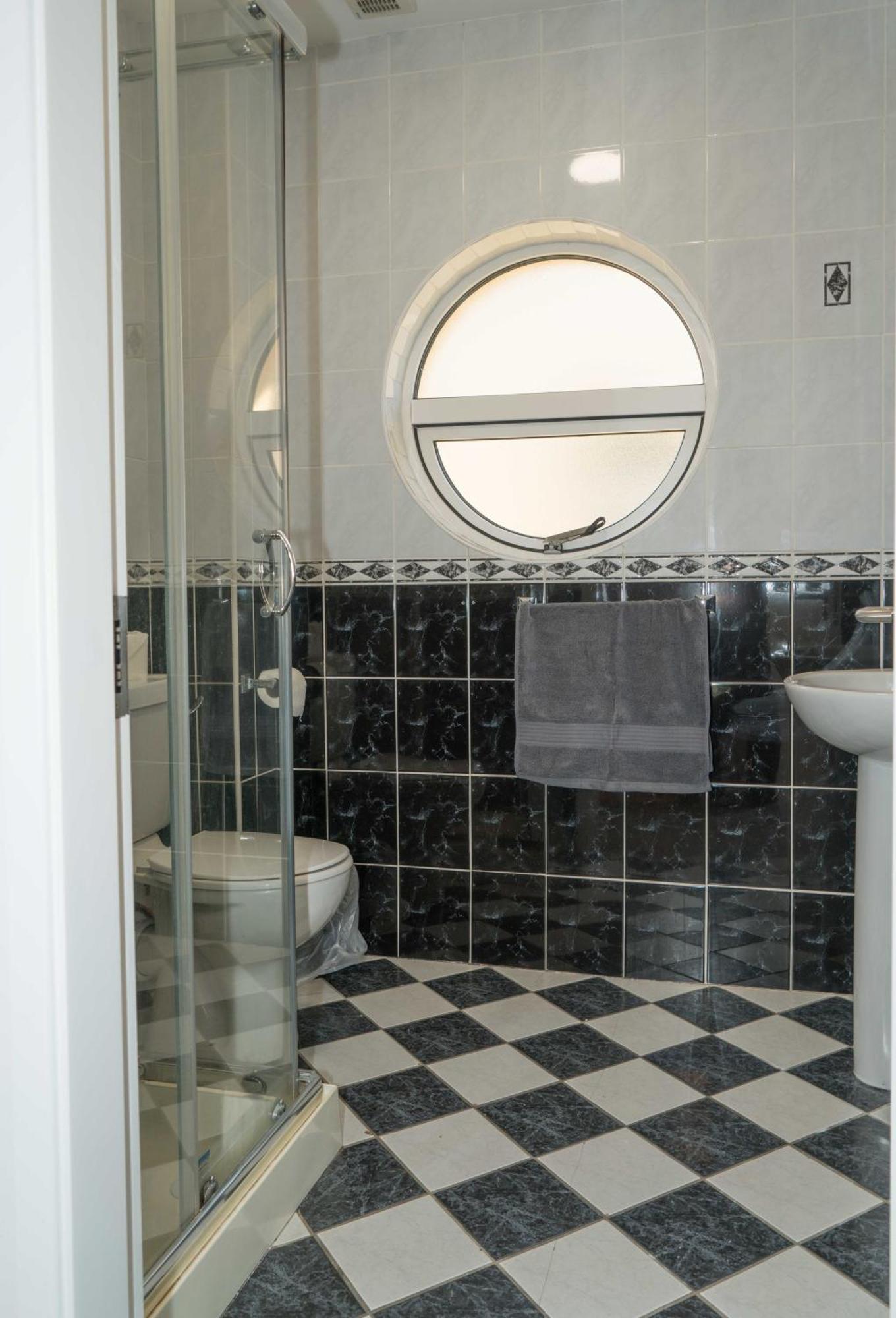 Glancys Accomadation Carrick on Shannon Eksteriør billede