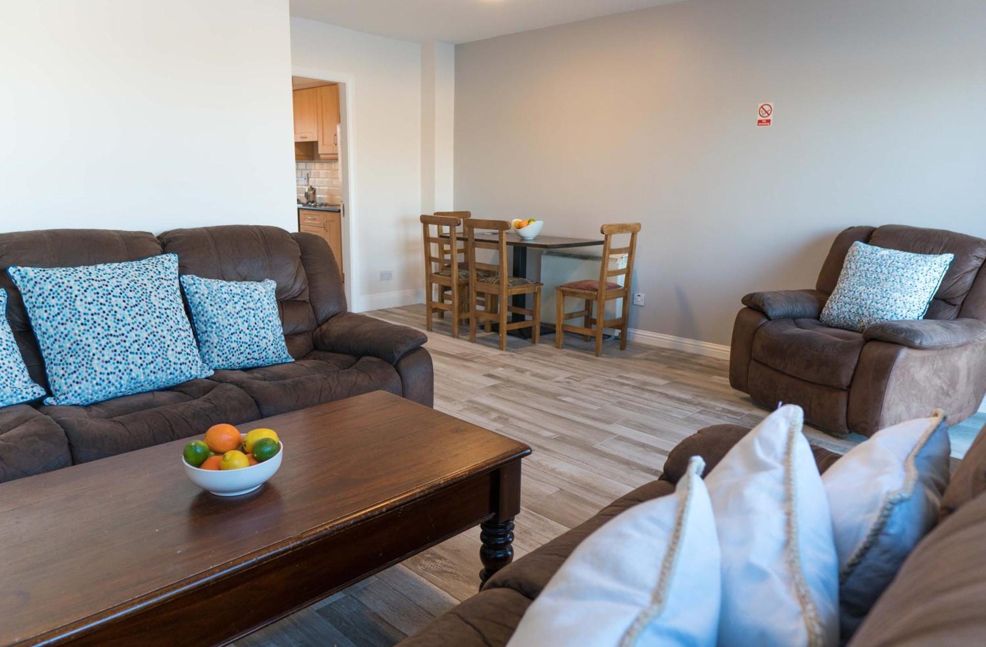 Glancys Accomadation Carrick on Shannon Eksteriør billede