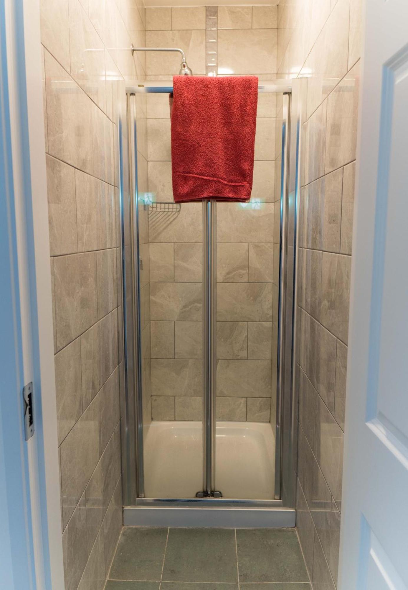Glancys Accomadation Carrick on Shannon Eksteriør billede