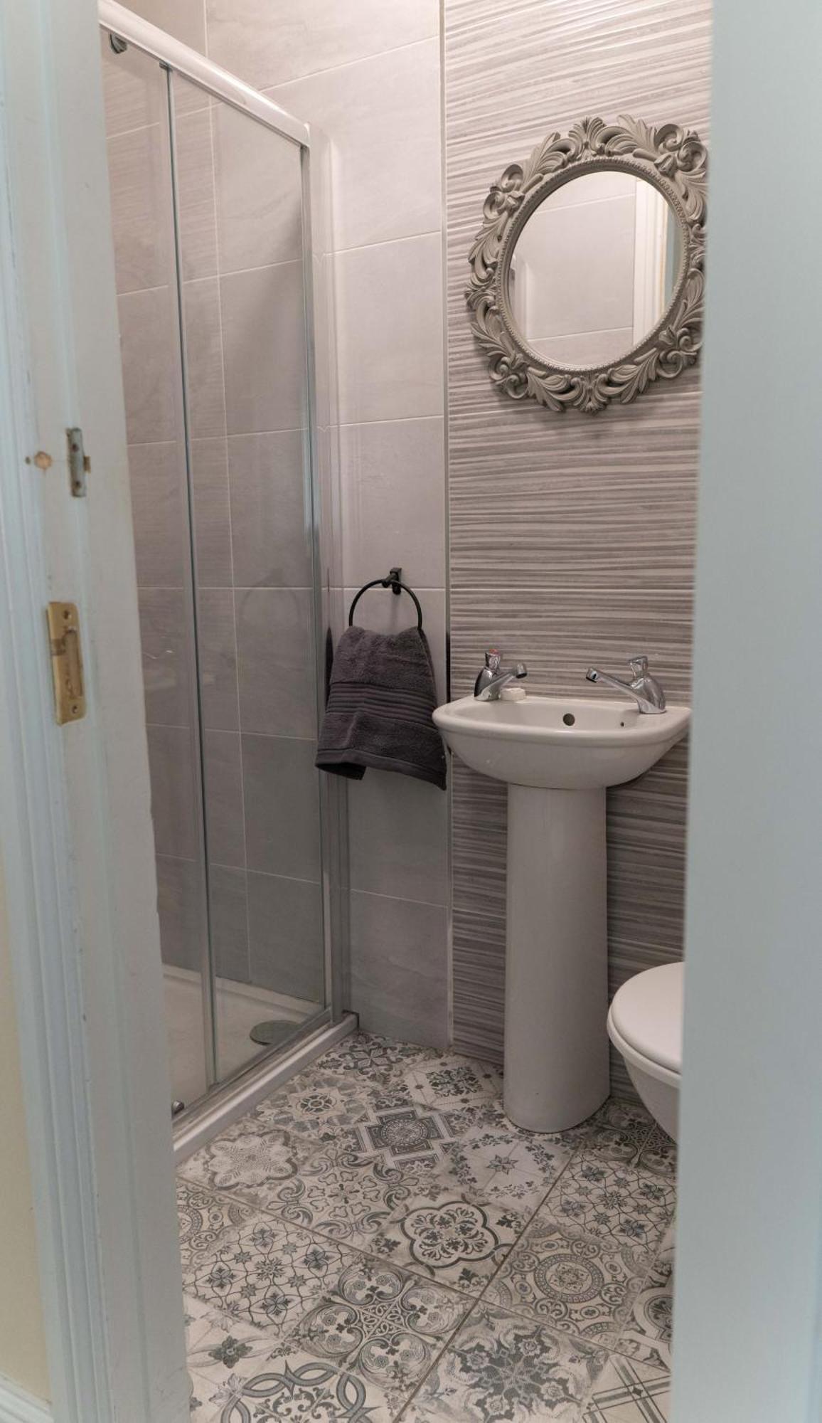 Glancys Accomadation Carrick on Shannon Eksteriør billede